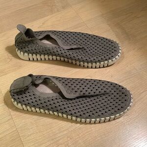 Ilse Jacobsen Womens Size 38 Perforated Tulip Loafer Comfort Shoes Slip On Grey